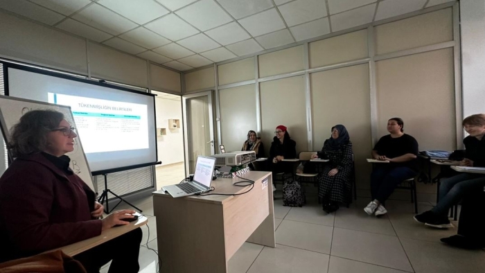 Engelsiz Ebeveyn Akademisi’nde Psikolojik Dayanıklılık ve Stres Yönetimi Eğitimi